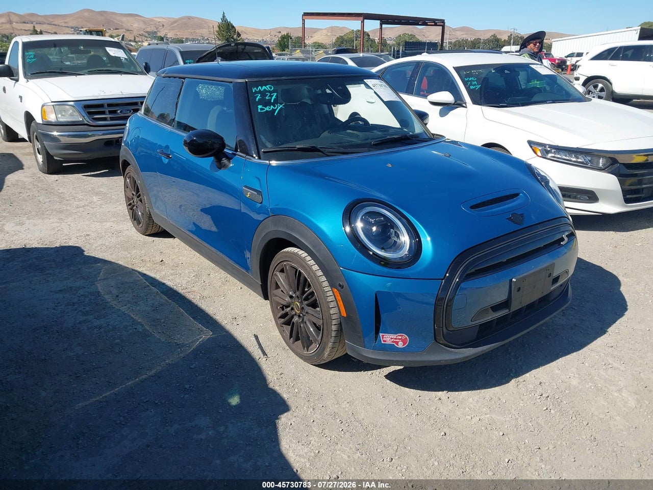 WMW13DJ08R2****** · 2024 MINI SE HARDTOP COOPER