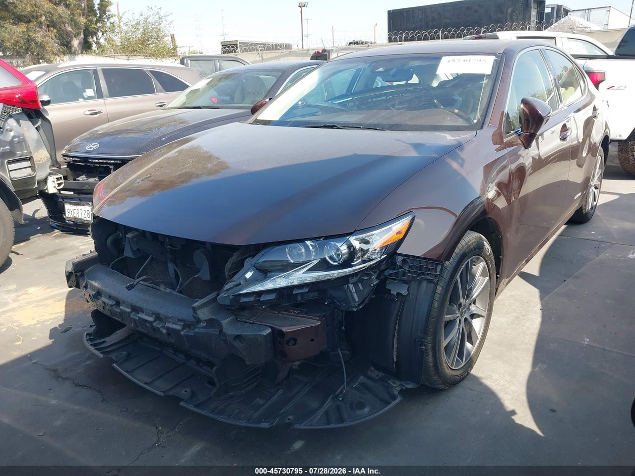 2017 LEXUS ES 300H · 2/11