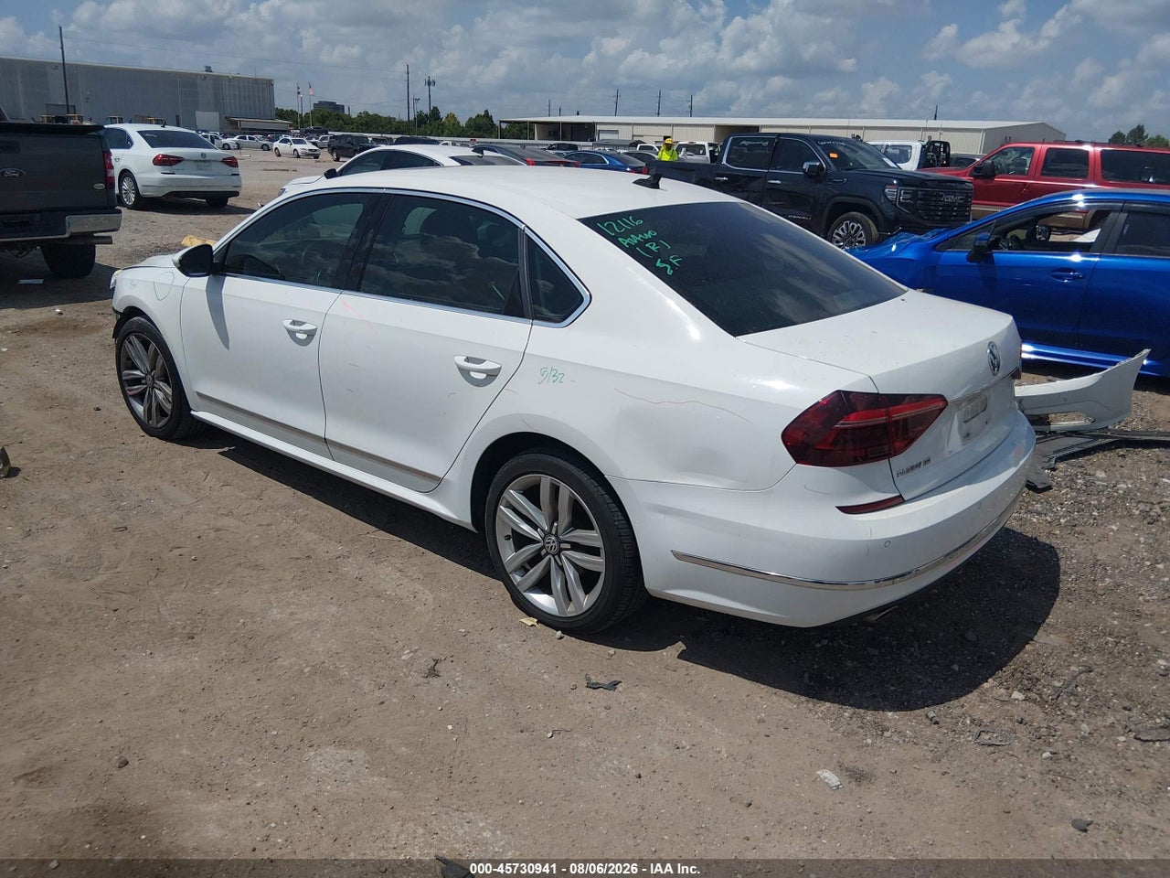 2017 VOLKSWAGEN PASSAT 1.8T SE · 3/11