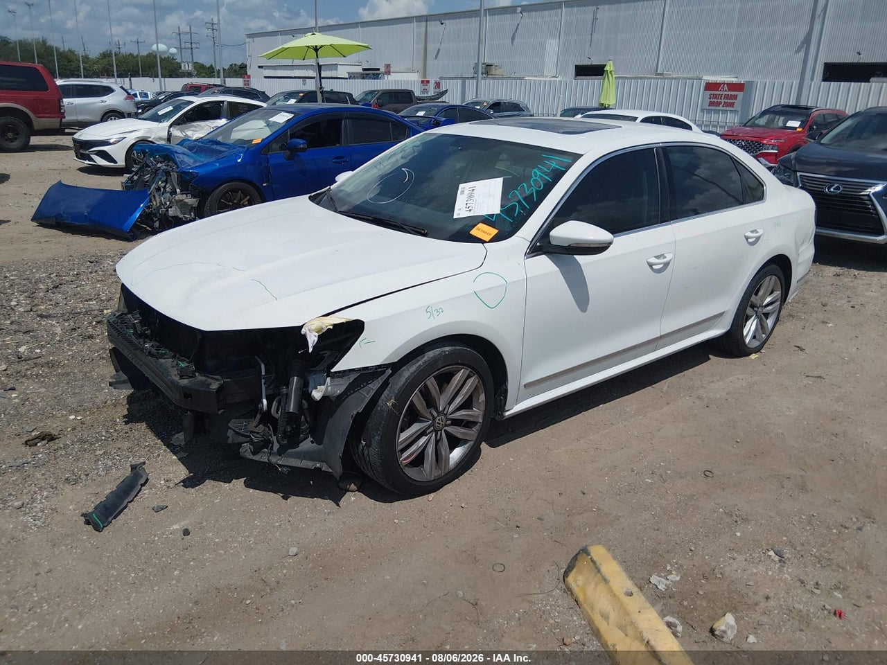 2017 VOLKSWAGEN PASSAT 1.8T SE · 2/11