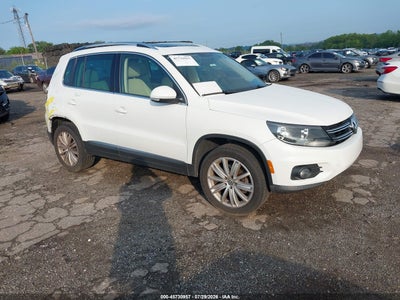 2015 VOLKSWAGEN TIGUAN SE