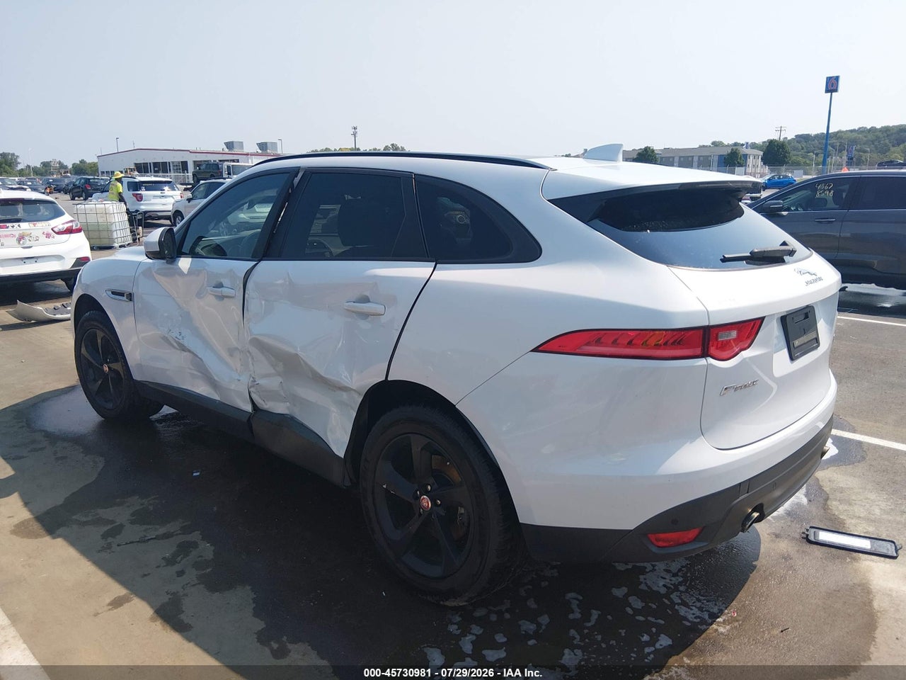 2018 JAGUAR F-PACE 25T PREMIUM · 3/11