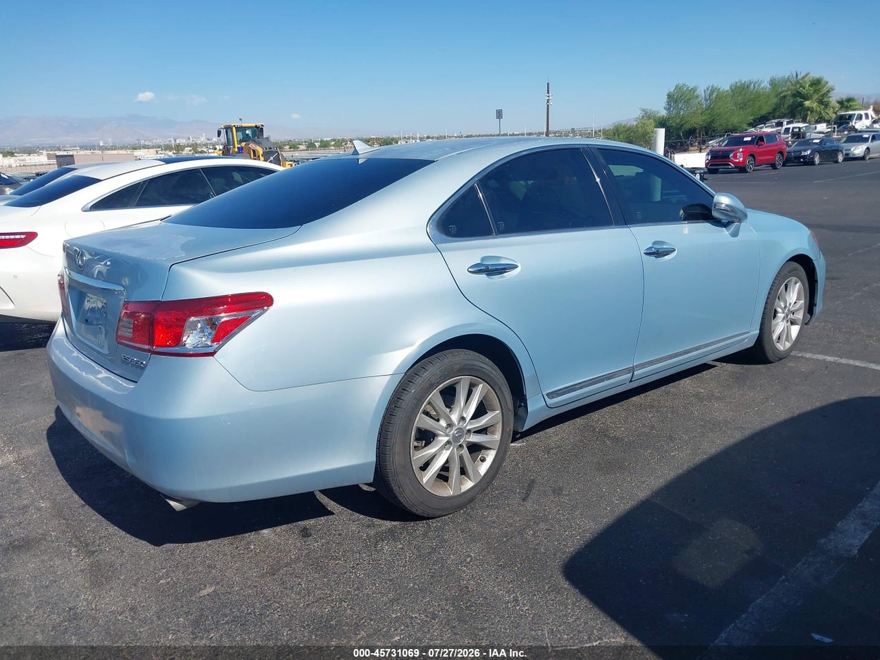 2011 LEXUS ES 350 · 4/11