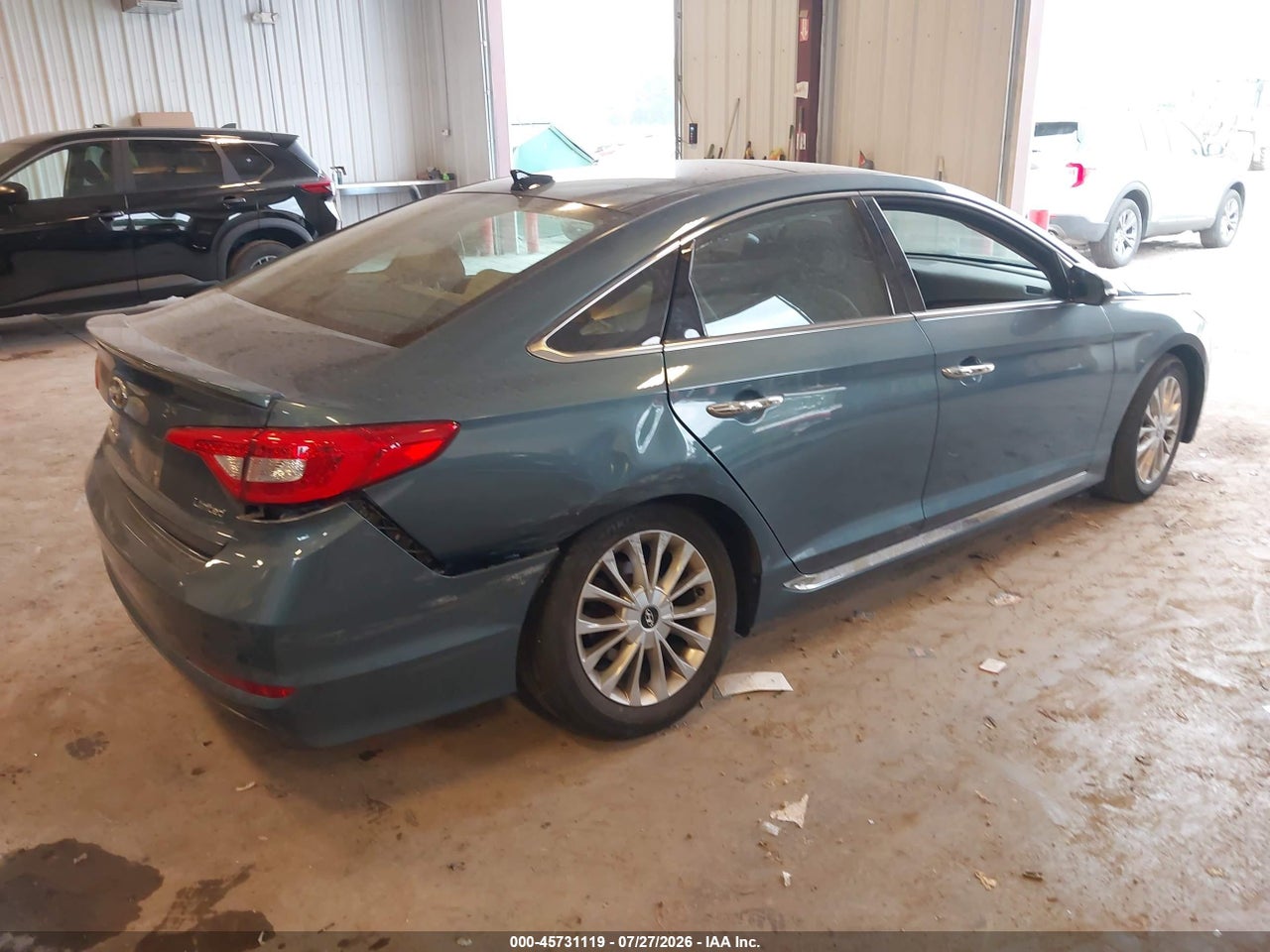 2015 HYUNDAI SONATA LIMITED · 4/11