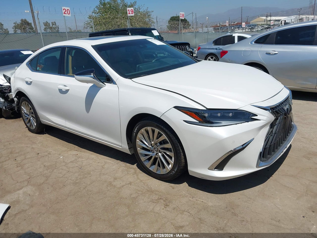 58AFA1C11PU****** · 2023 LEXUS ES 300H ULTRA LUXURY