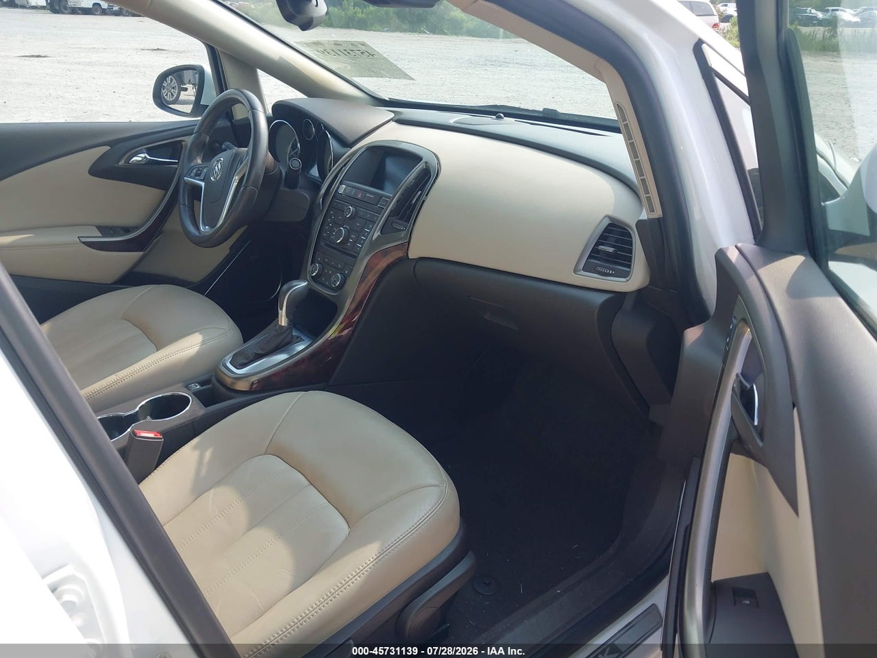 2015 BUICK VERANO · 5/10