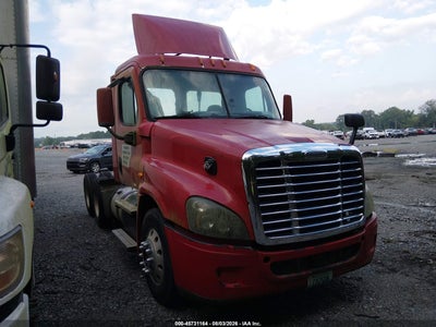 3AKJGEDV4FS****** · 2015 FREIGHTLINER CASCADIA 125