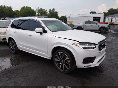 YV4A22PK9N1****** · 2022 VOLVO XC90 T6 MOMENTUM 7 PASSENGER