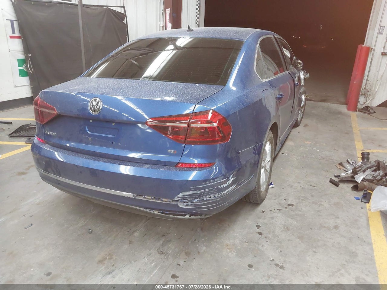 2017 VOLKSWAGEN PASSAT 1.8T S · 4/11