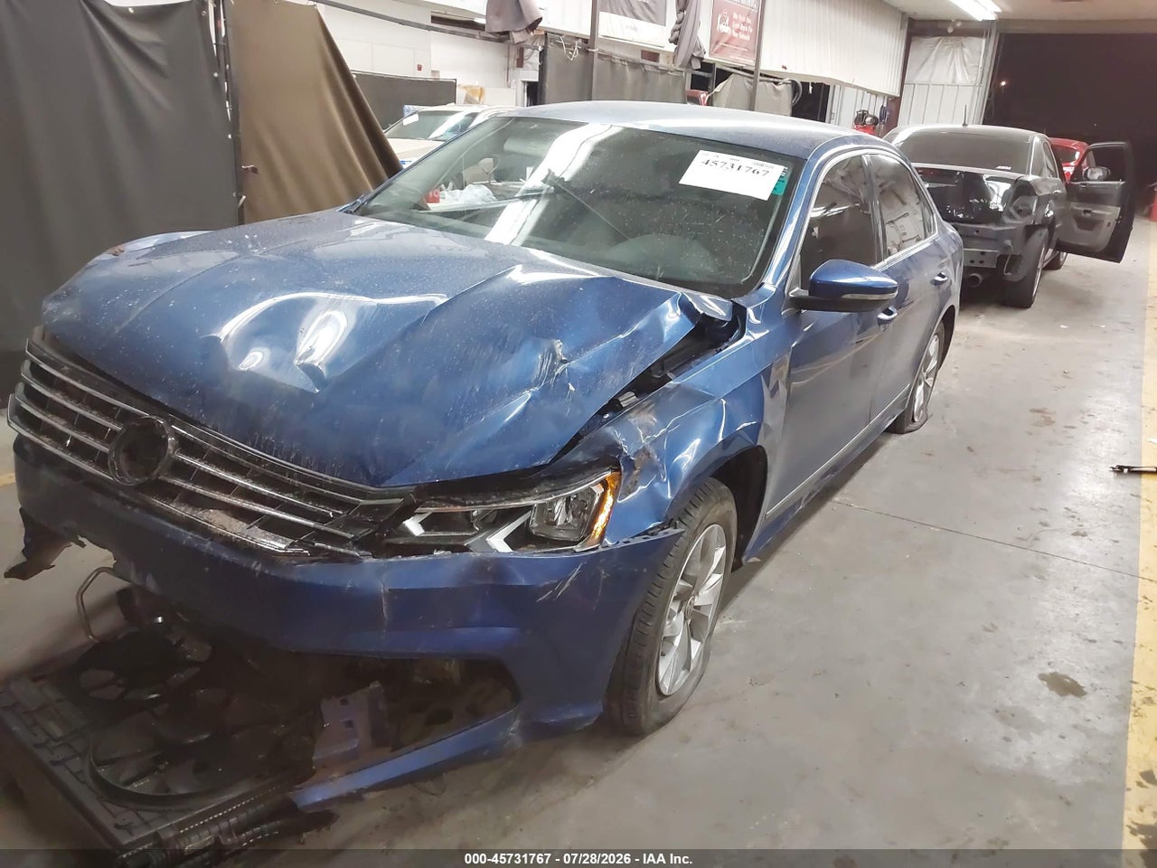 2017 VOLKSWAGEN PASSAT 1.8T S · 2/11