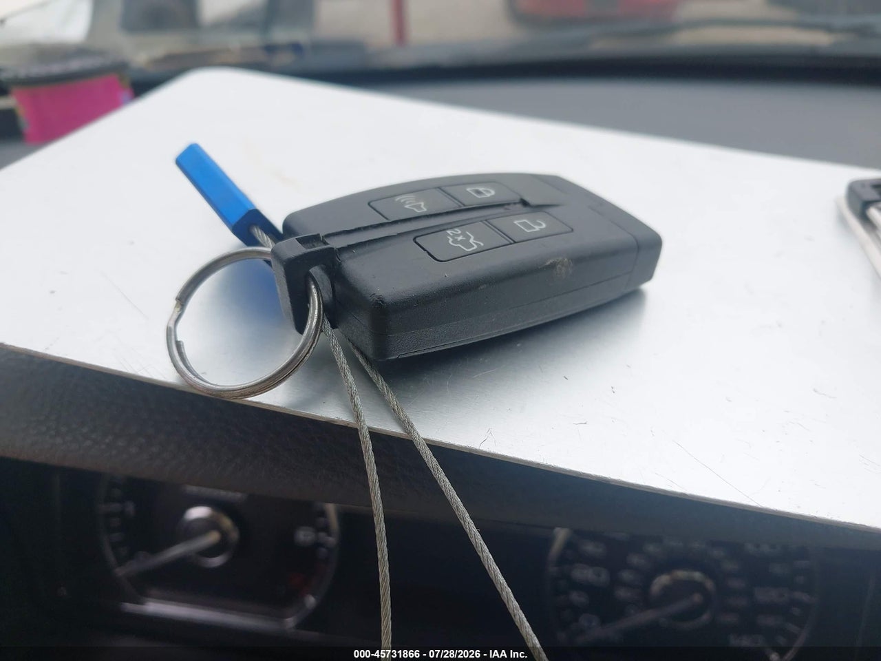 1LNHM94R09G****** · 2009 LINCOLN MKS   · 11/11