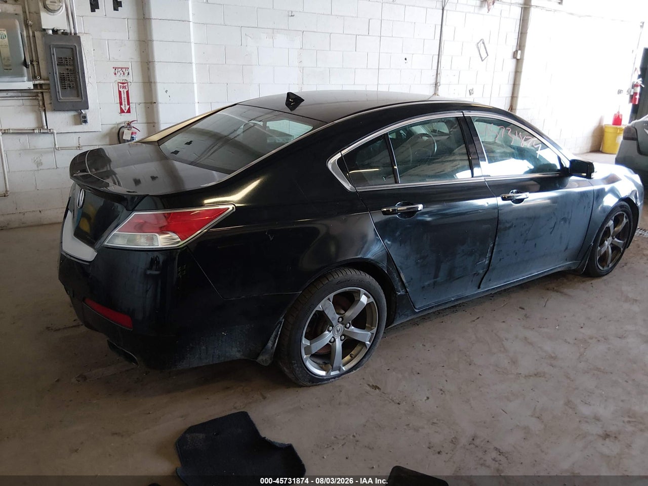 2009 ACURA TL 3.7 · 4/10
