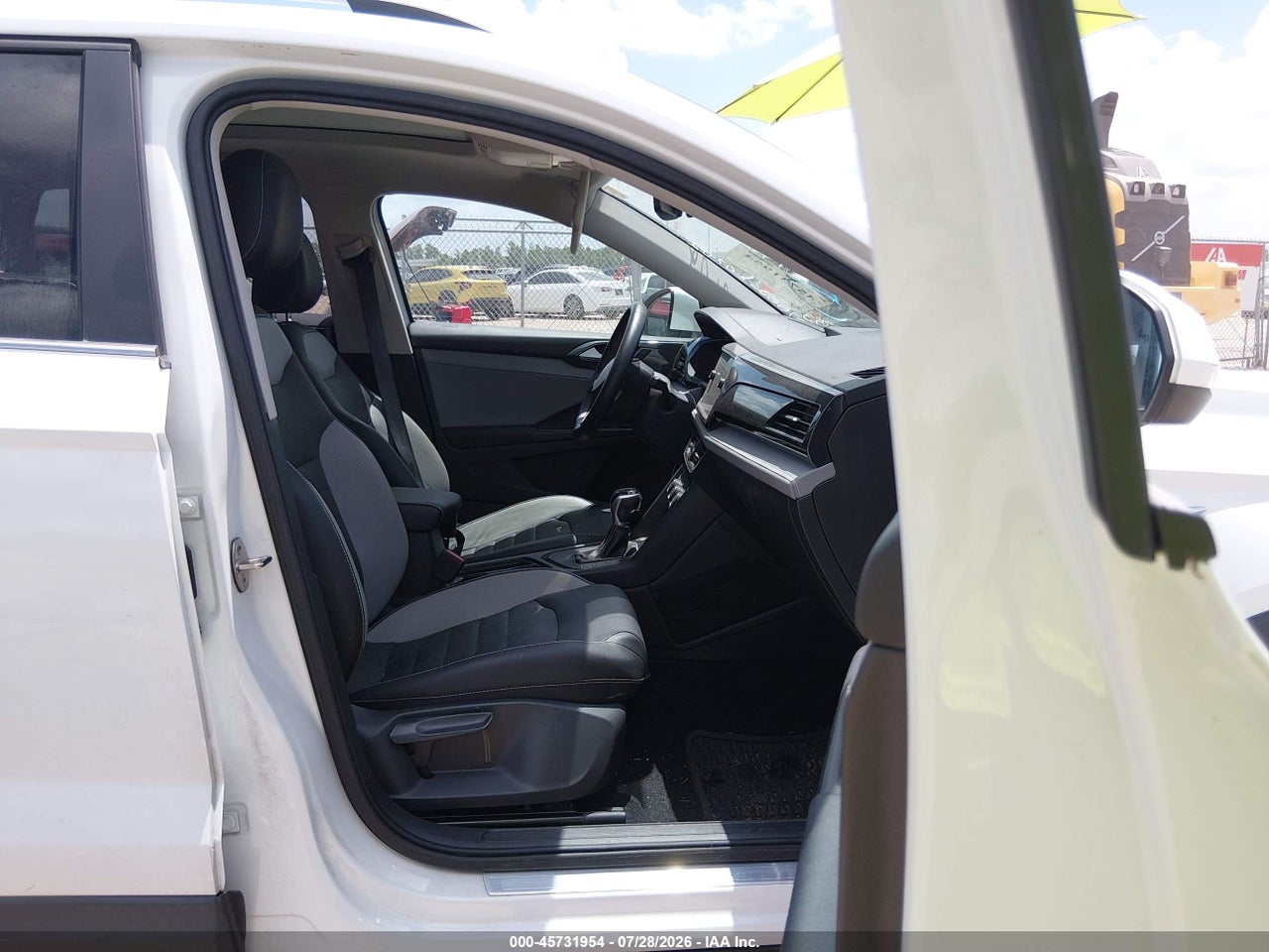 2022 VOLKSWAGEN TAOS 1.5T SEL · 5/11