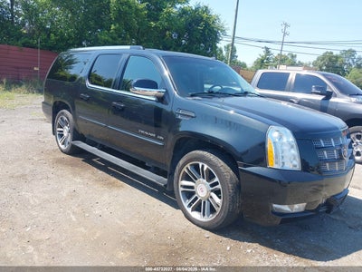 1GYS4JEF3DR****** · 2013 CADILLAC ESCALADE ESV PREMIUM