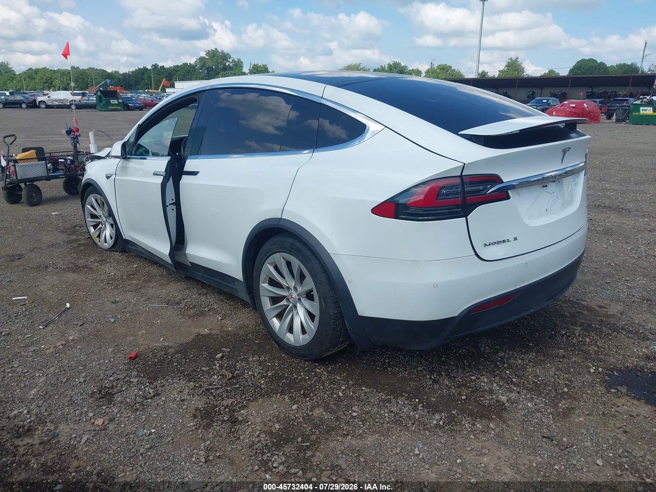 2016 TESLA MODEL X 60D/70D/75D/90D · 3/11