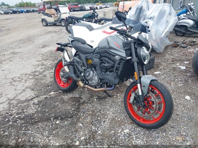 ZDMMAMDT3RB****** · 2024 DUCATI MONSTER