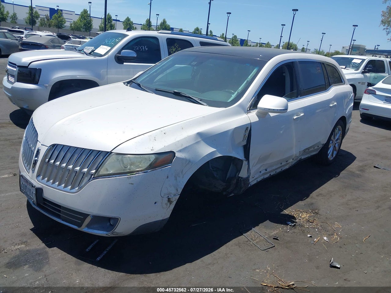 2012 LINCOLN MKT ECOBOOST · 2/11