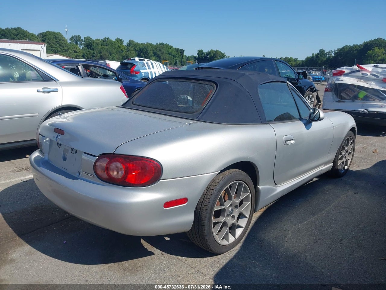 2004 MAZDA MX-5 MIATA CLOTH · 4/11