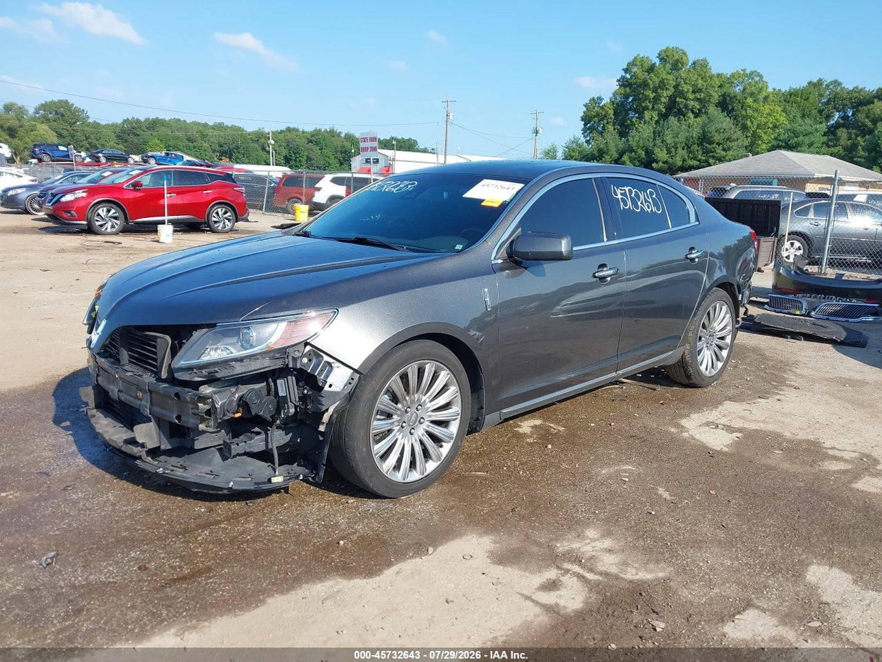 2016 LINCOLN MKS   · 2/11