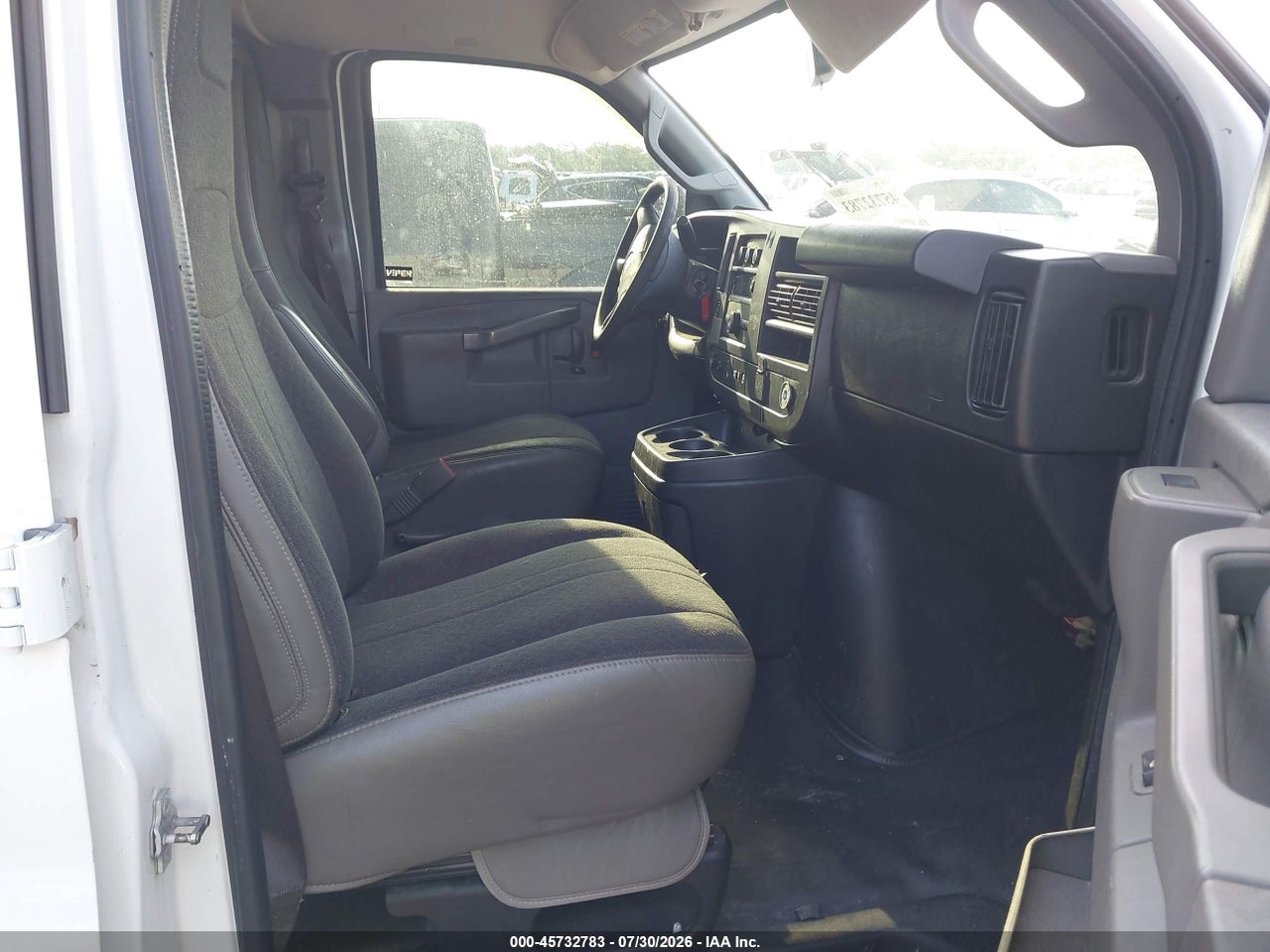 2019 GMC SAVANA 2500 WORK VAN · 5/11