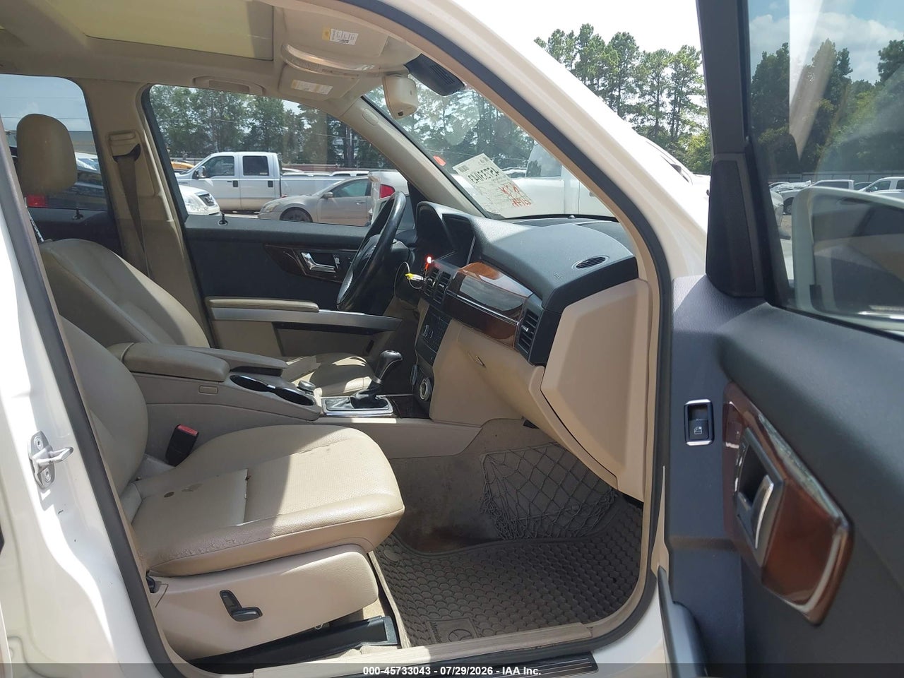 2011 MERCEDES-BENZ GLK 350   · 5/11