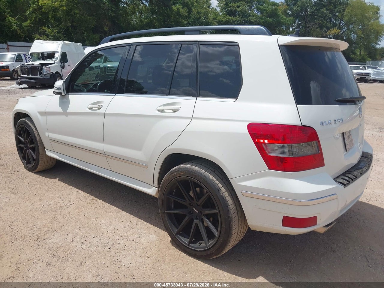 2011 MERCEDES-BENZ GLK 350   · 3/11