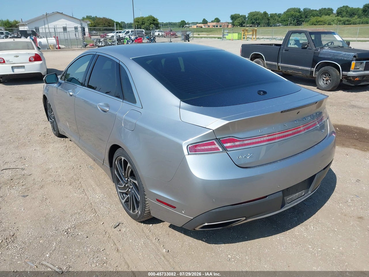 2020 LINCOLN MKZ RESERVE · 3/11