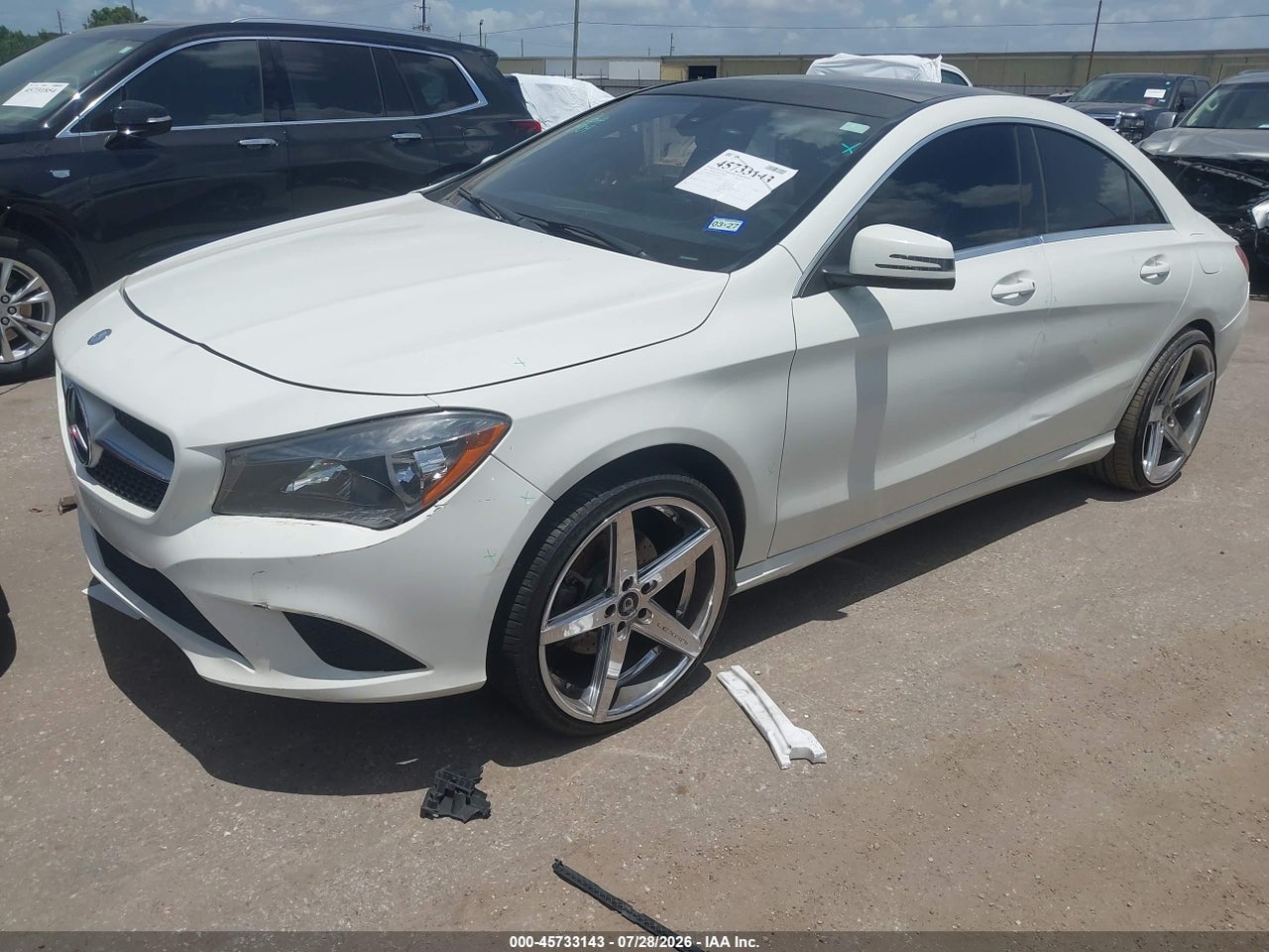 2015 MERCEDES-BENZ CLA 250 · 2/11