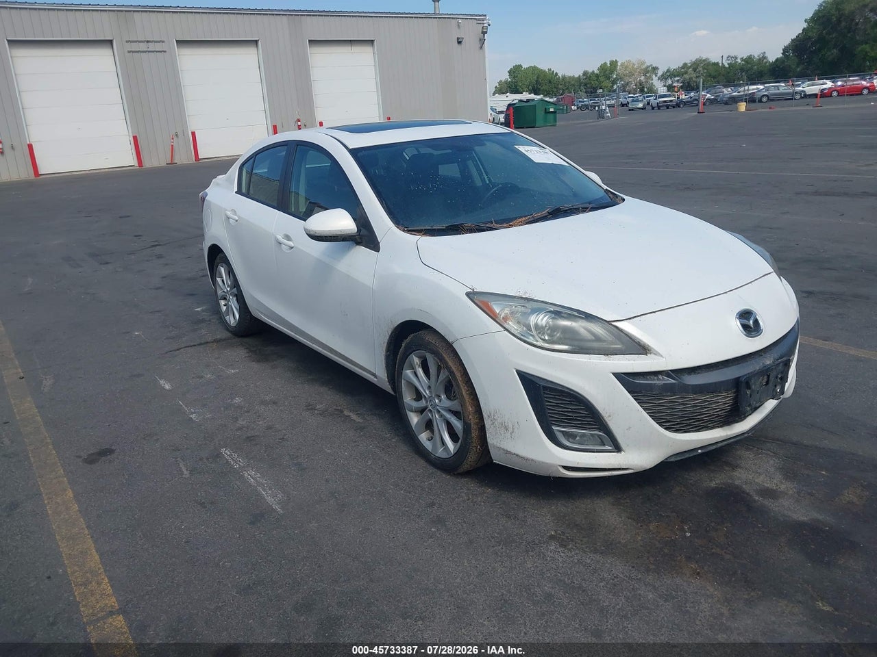 JM1BL1W62B1****** · 2011 MAZDA MAZDA3 S GRAND TOURING