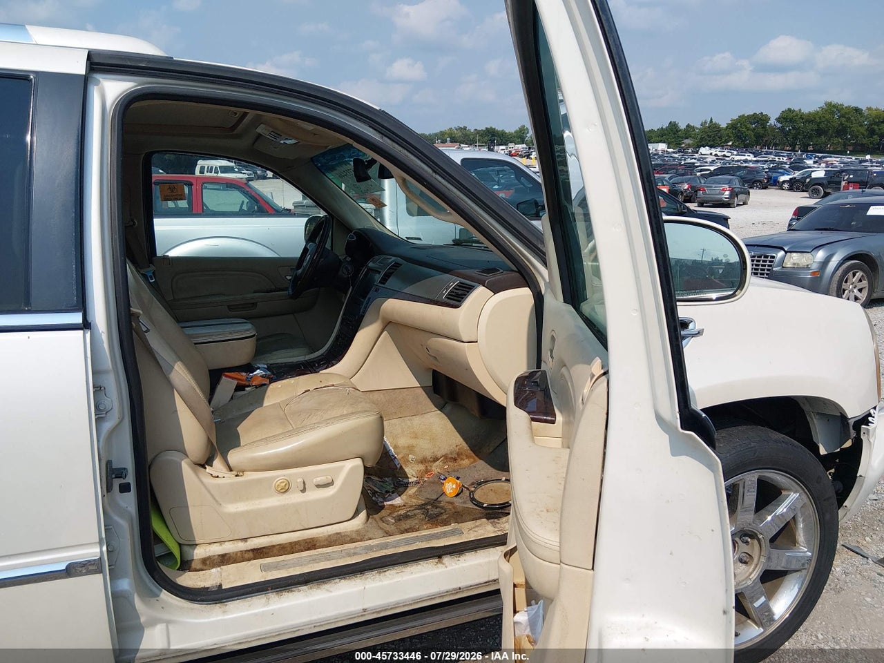 2008 CADILLAC ESCALADE ESV · 5/11