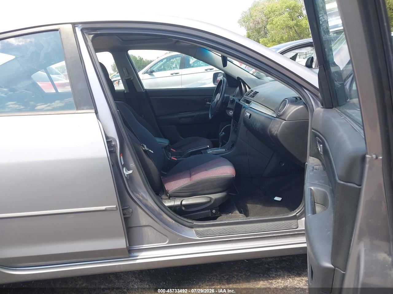 2005 MAZDA MAZDA3 S · 5/11