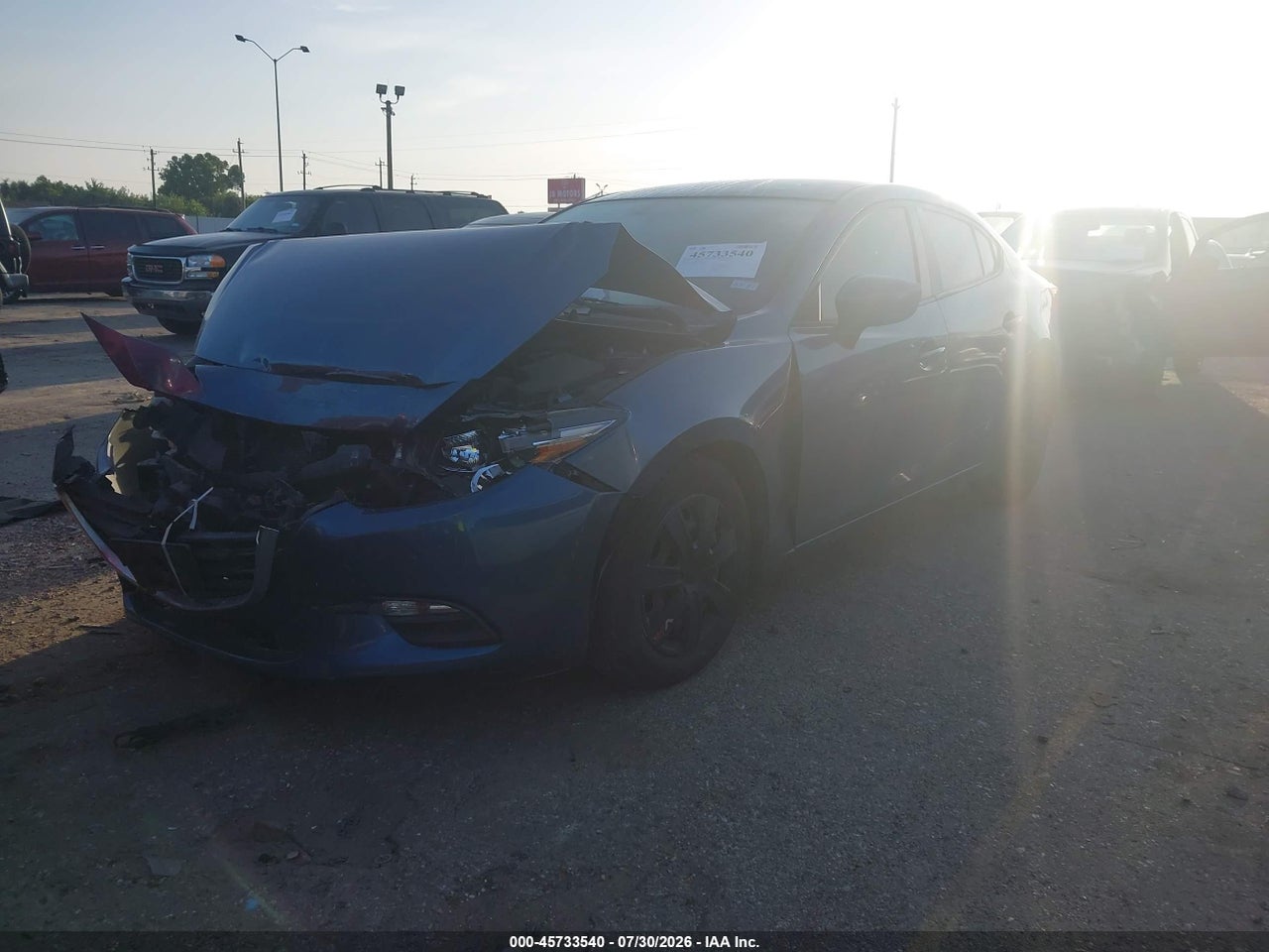 2017 MAZDA MAZDA3 SPORT · 2/11