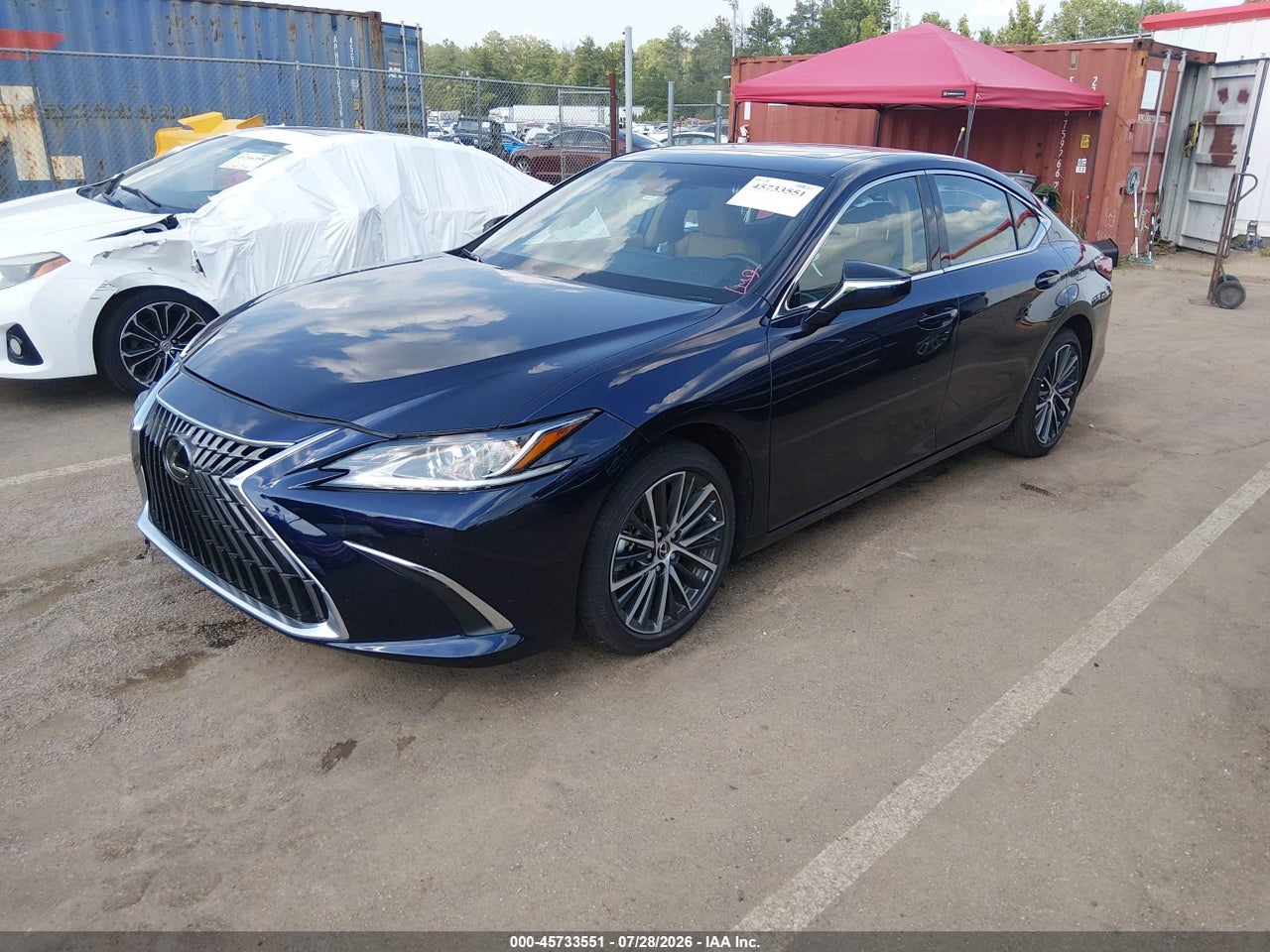 2025 LEXUS ES 350 · 2/11