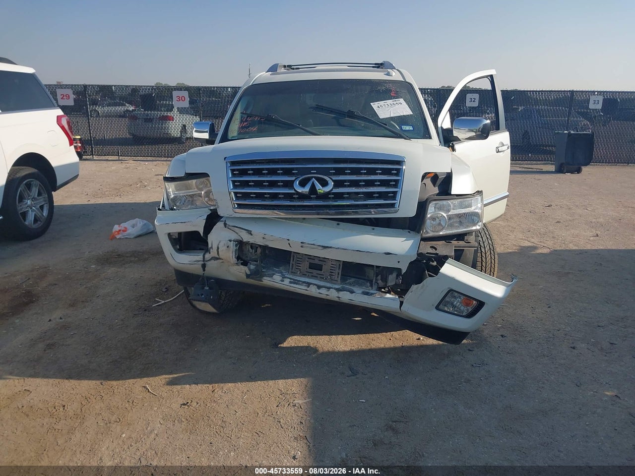 2010 INFINITI QX56 · 6/11