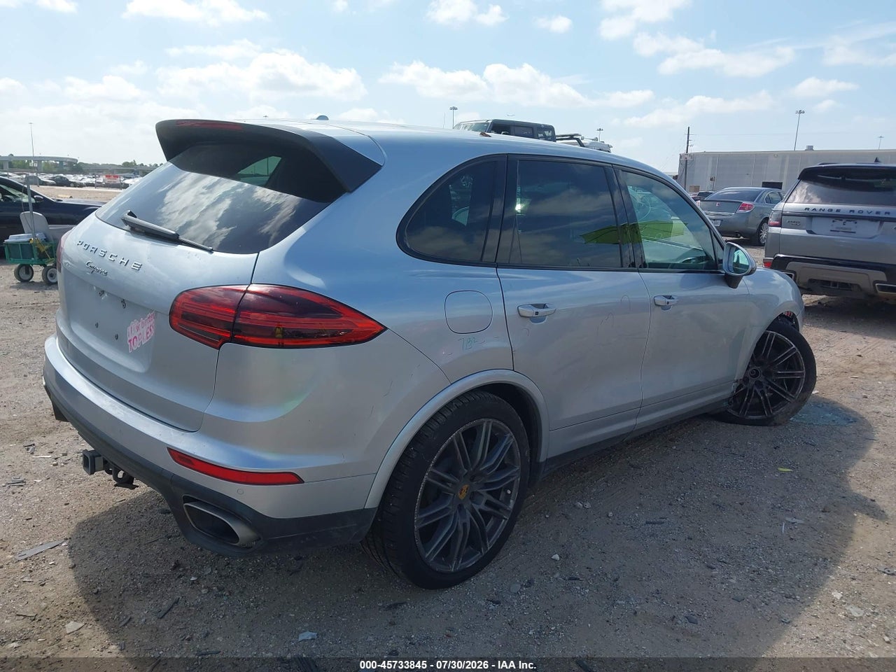 2018 PORSCHE CAYENNE PLATINUM EDITION · 4/11