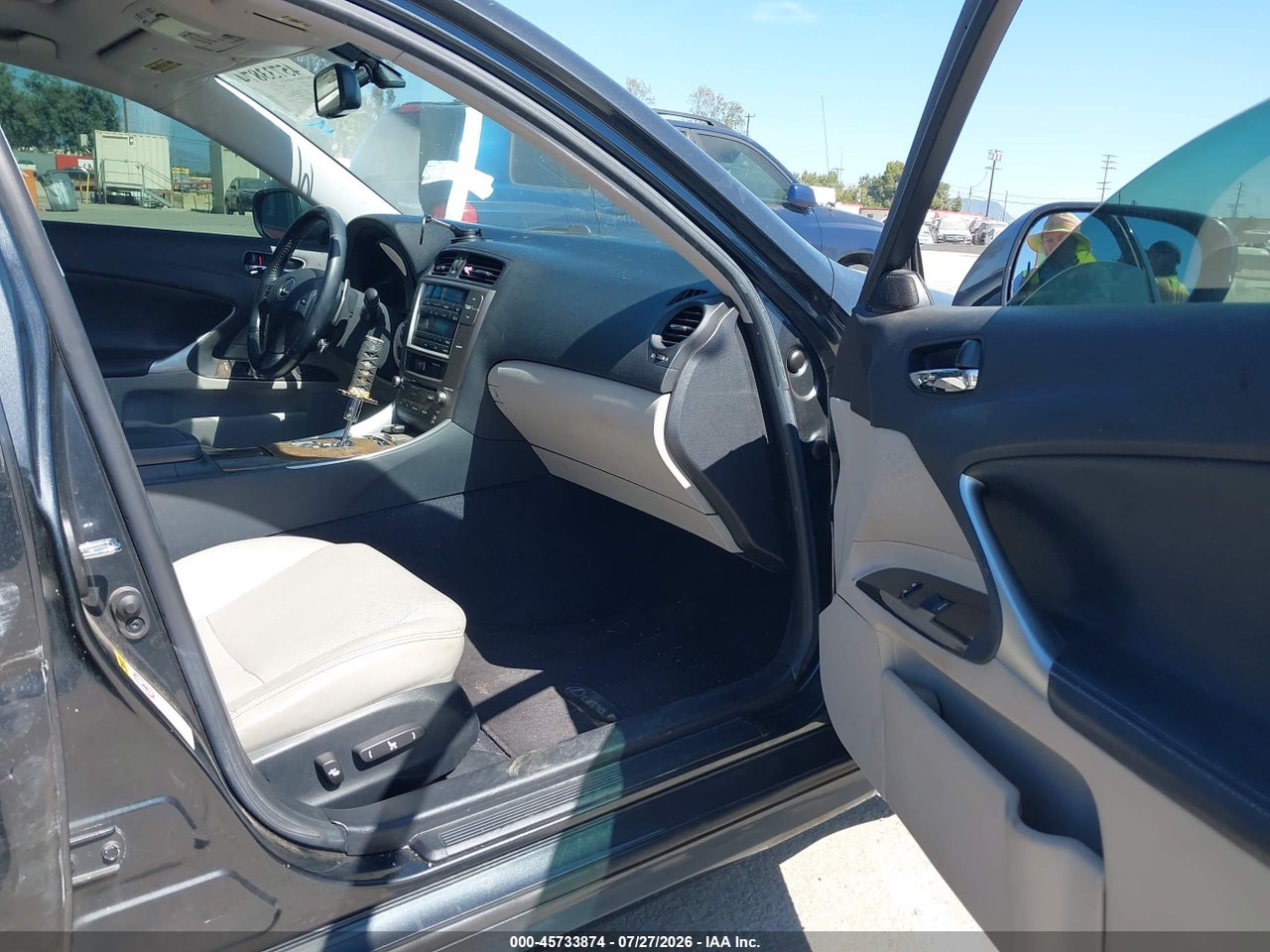 2009 LEXUS IS 250 · 5/11
