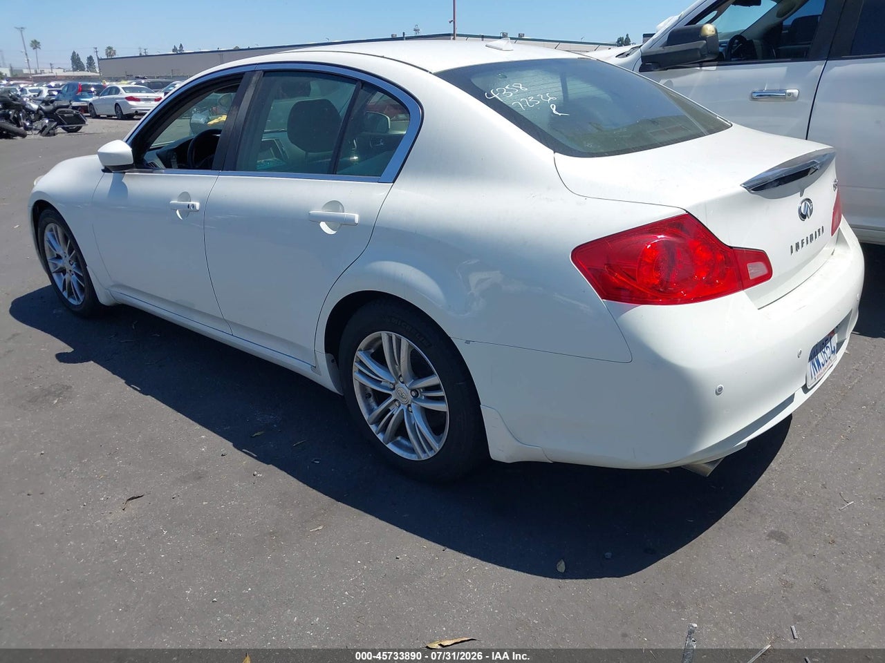 2013 INFINITI G37 JOURNEY · 3/10