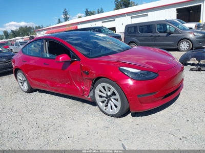 5YJ3E1EA8NF****** · 2022 TESLA MODEL 3 REAR-WHEEL DRIVE