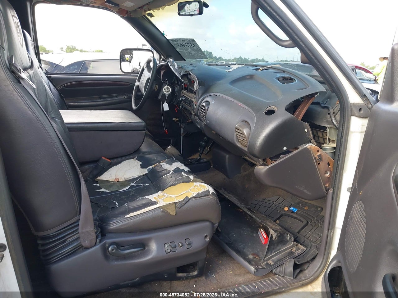 2001 DODGE RAM 1500 ST · 5/11