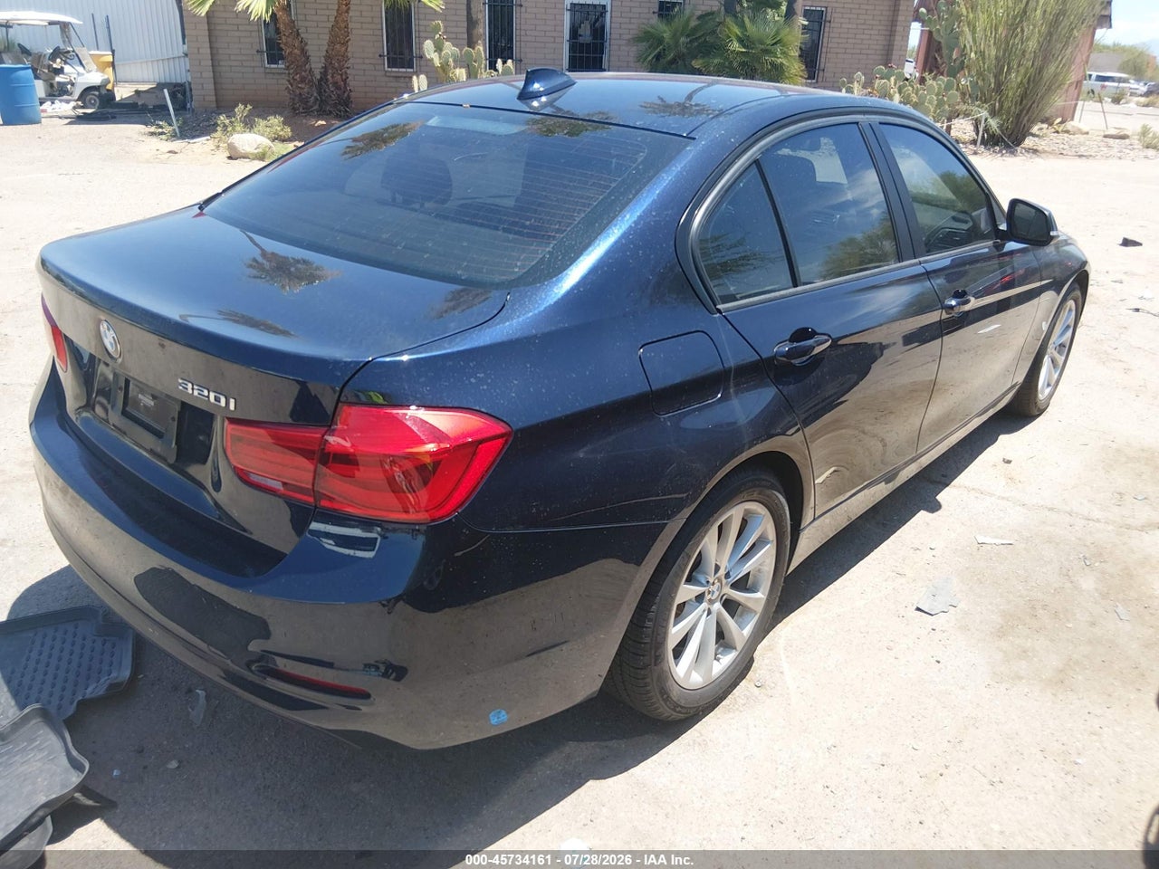 2016 BMW 320I · 4/10