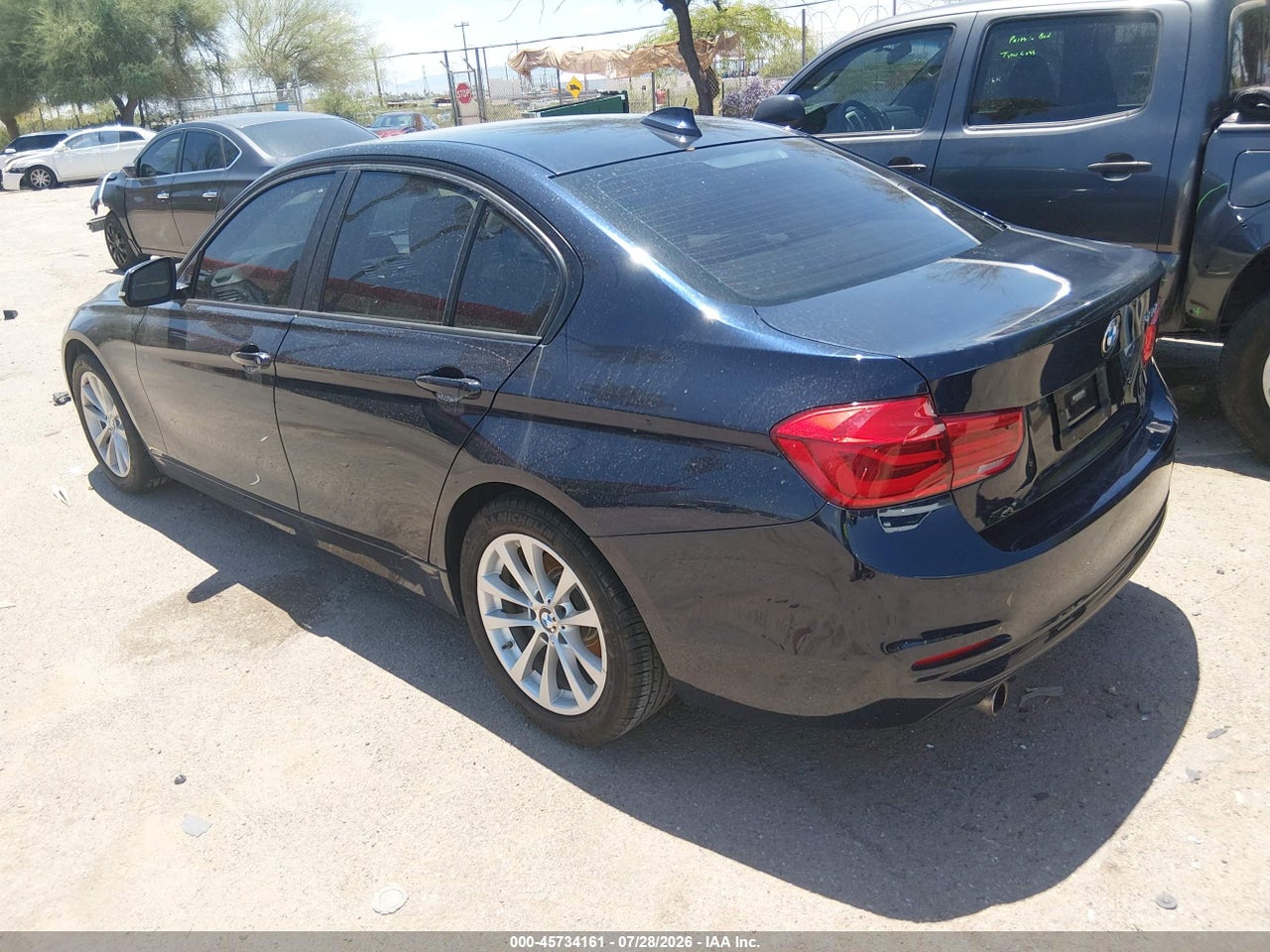 2016 BMW 320I · 3/10