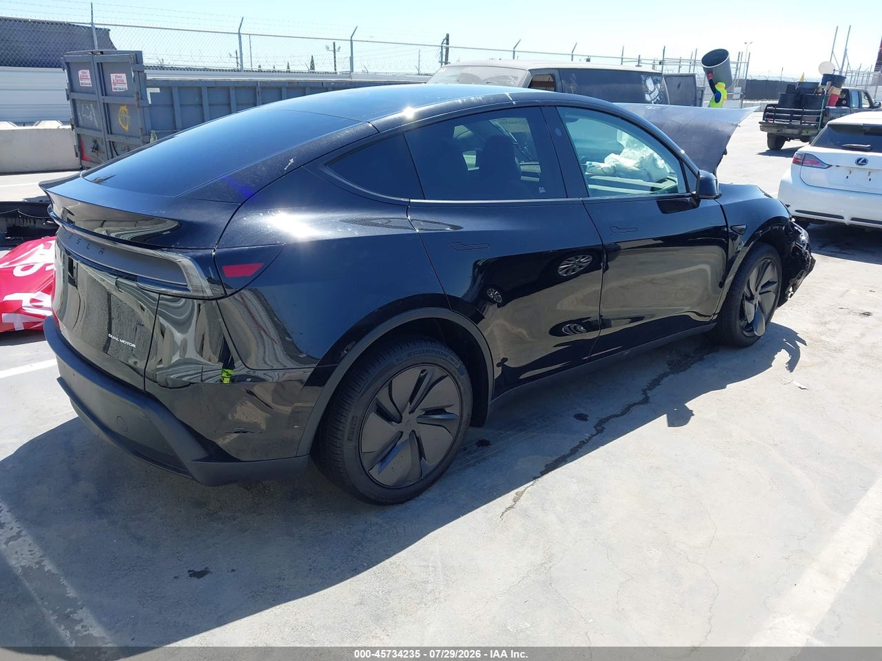 2026 TESLA MODEL Y · 4/10