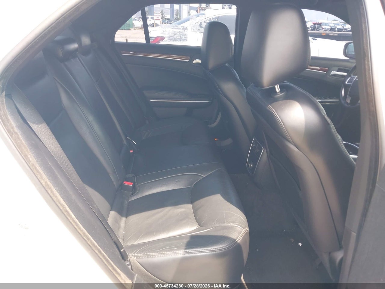 2C3CCACG0CH****** · 2012 CHRYSLER 300 LIMITED · 8/11