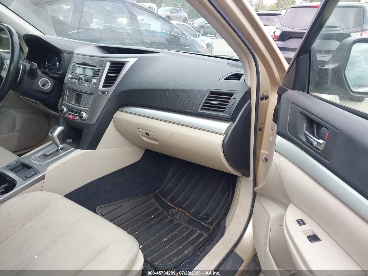 2010 SUBARU OUTBACK 2.5I PREMIUM · 5/11