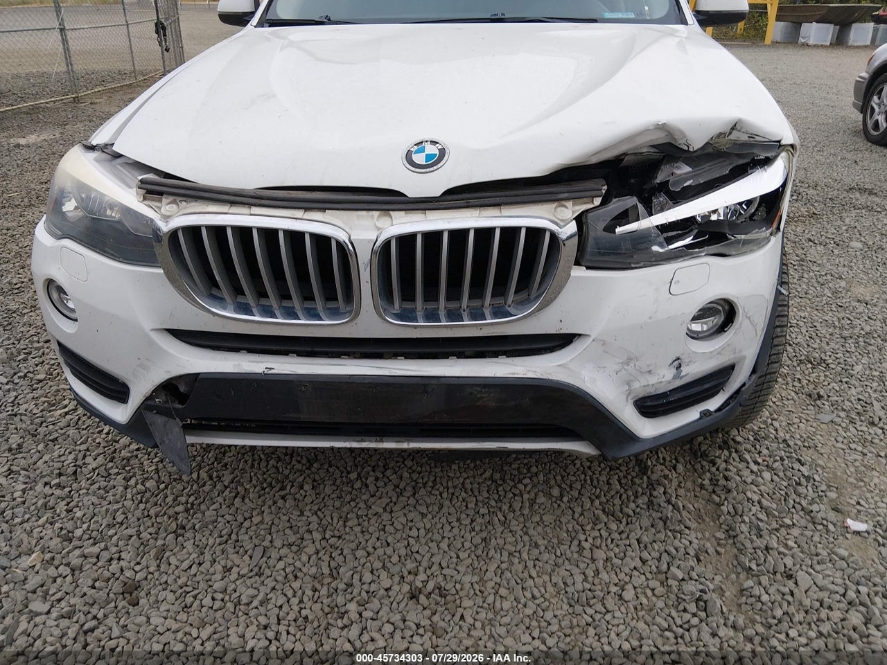 2017 BMW X3 XDRIVE28I · 6/10