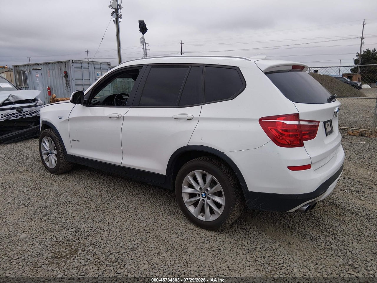 2017 BMW X3 XDRIVE28I · 3/10