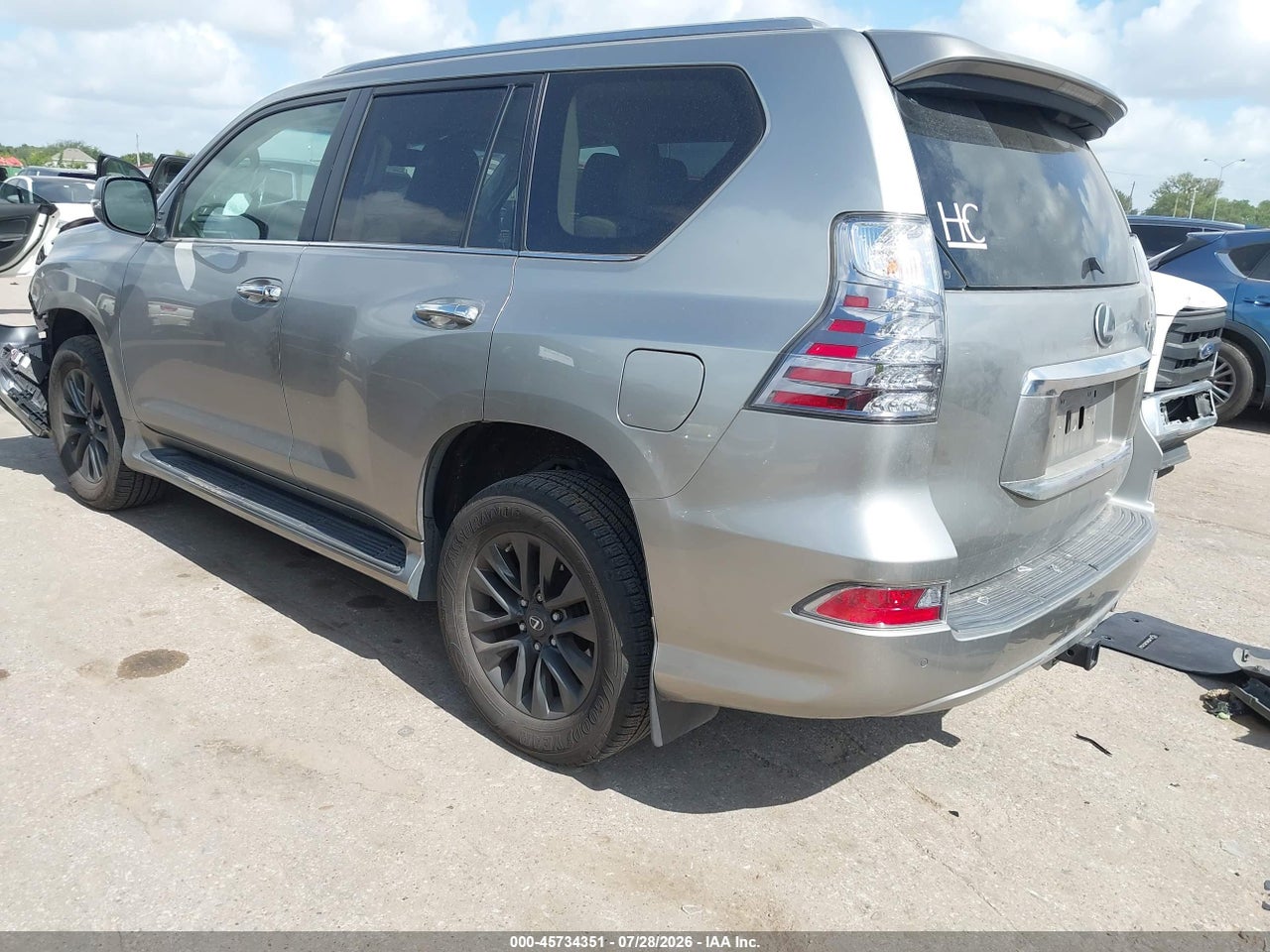 2020 LEXUS GX 460 PREMIUM · 3/11