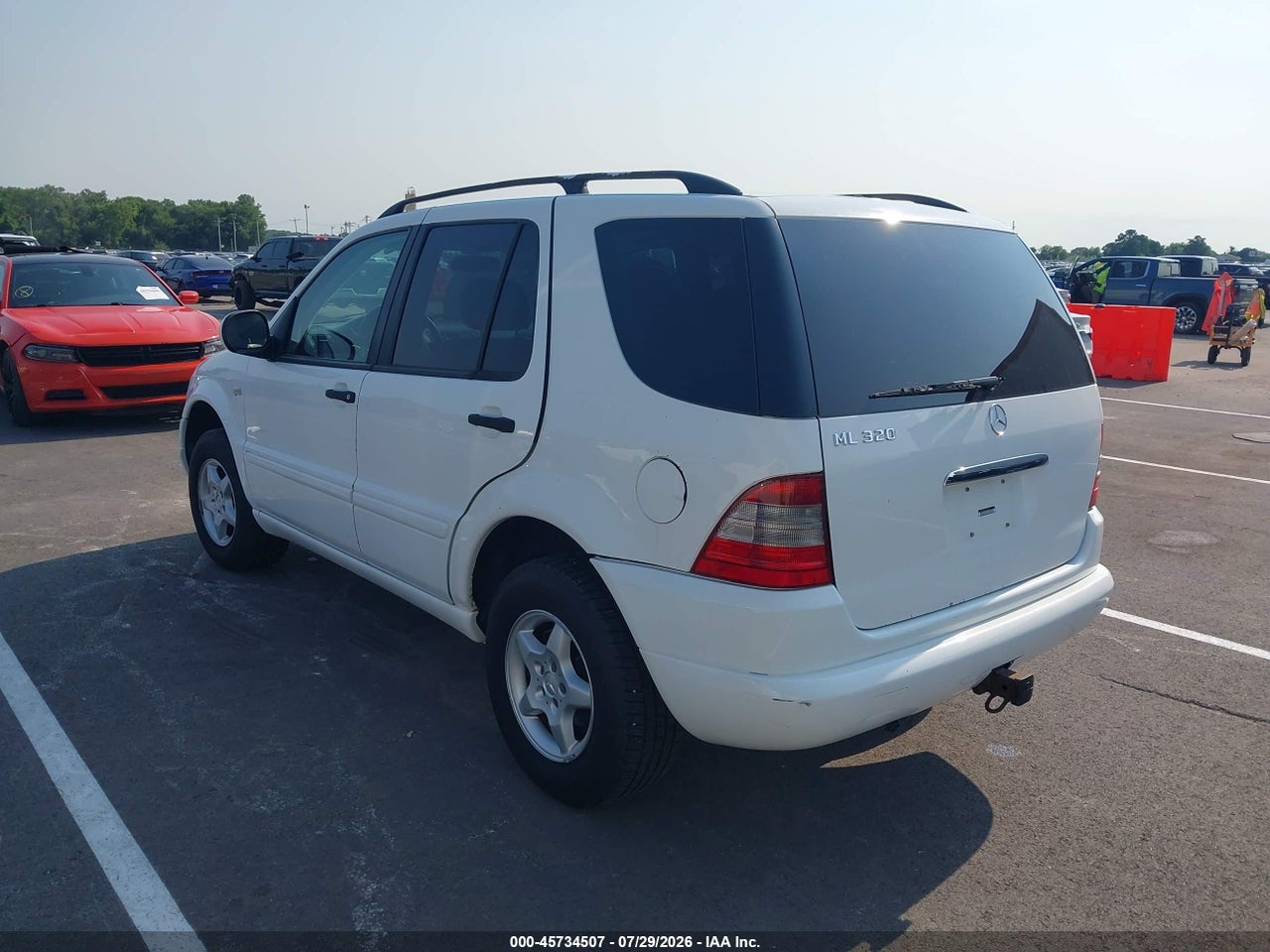 2000 MERCEDES-BENZ ML 320   · 3/11