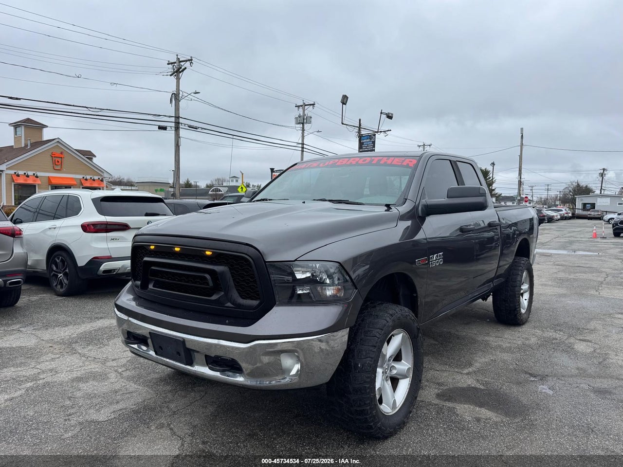 2016 RAM 1500 SLT · 2/10