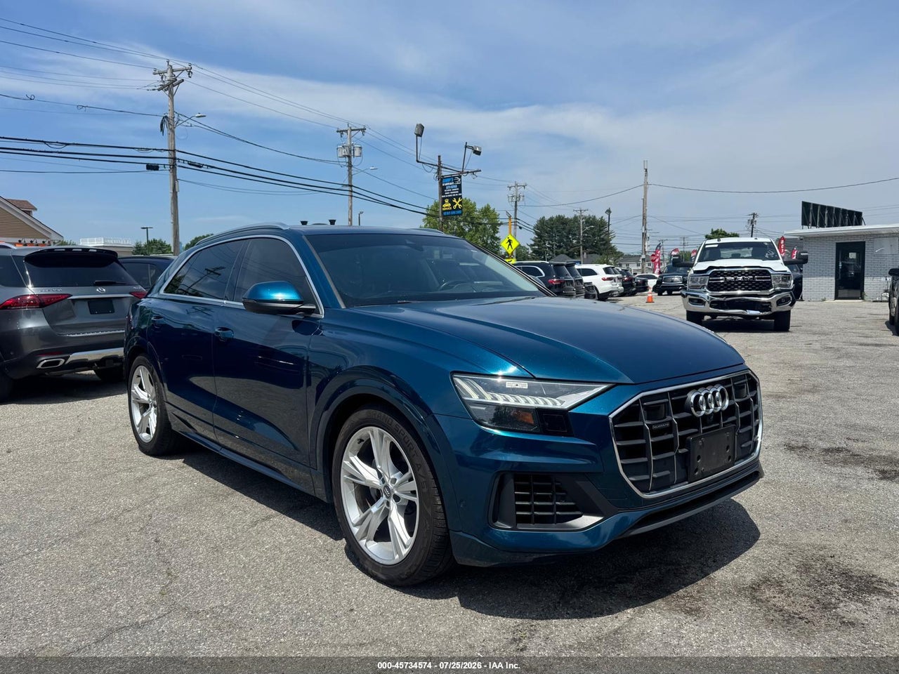 WA1CVAF19KD****** · 2019 AUDI Q8 55 PREMIUM